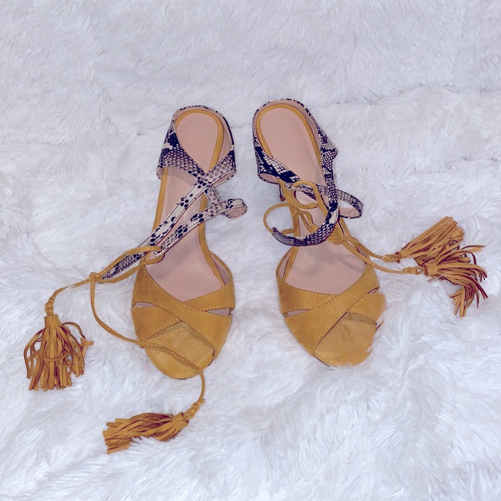Yellow multi color open to heel size 41